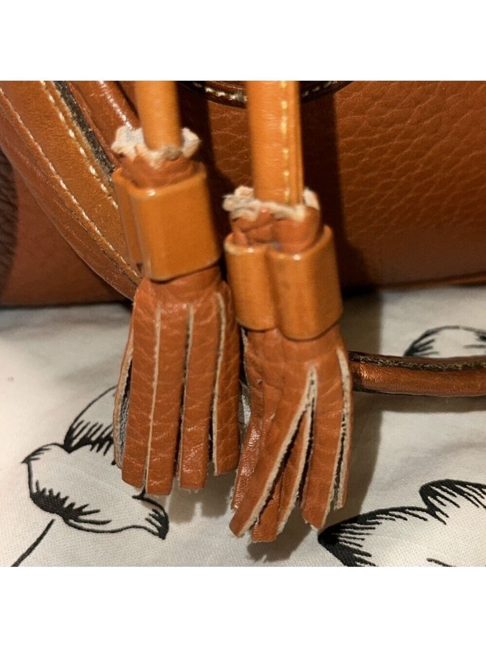 Vintage Dooney & Bourke drawstring - Picture 4 of 10